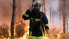 Incêndio florestal ameaça Bordeaux, com evacuções em massa na França