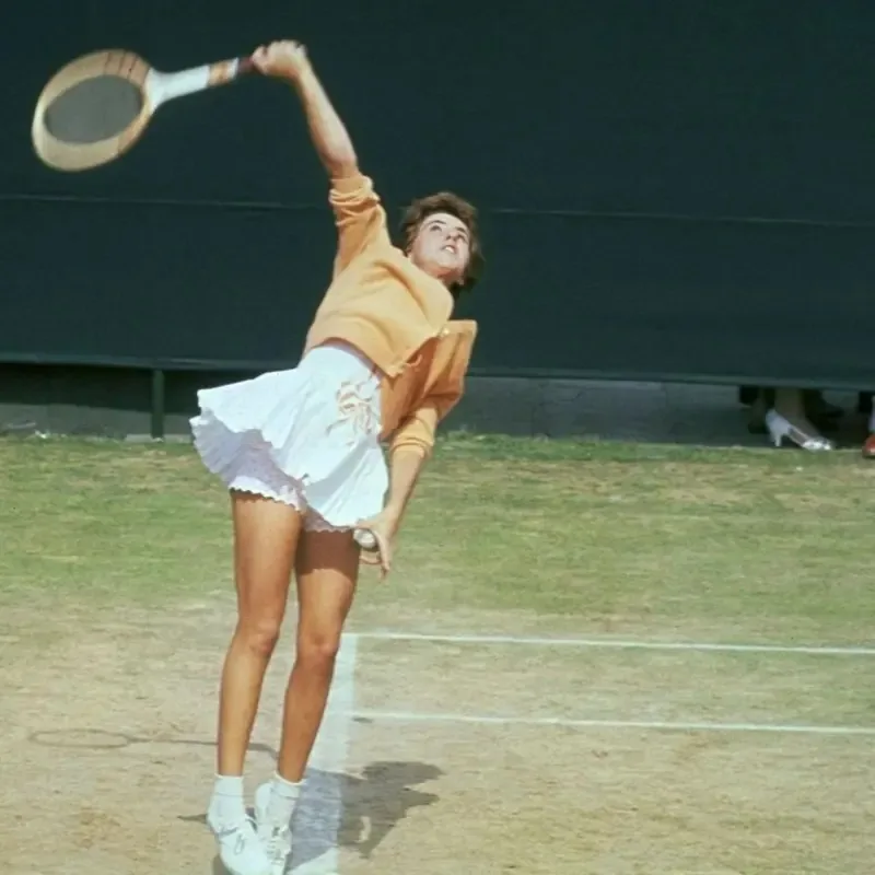 Como a calcinha rosa de uma tenista brasileira escandalizou Wimbledon em 1962