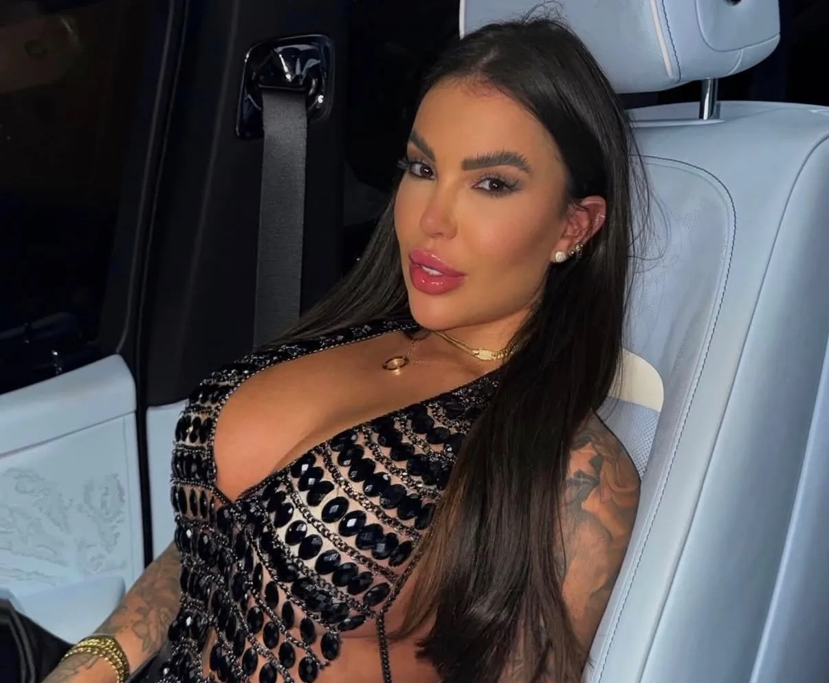 Modelo brasileira morta ao cair de prédio em Dubai era 'leal, conselheira e doce', diz amigo