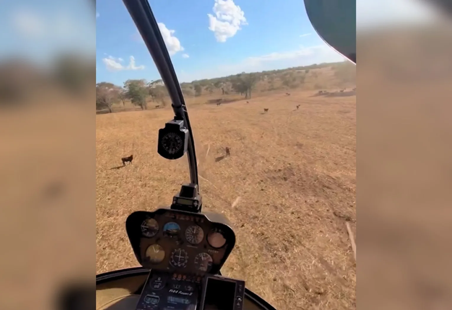 Juliano, da dupla com Henrique, treina em helicóptero e diverte-se em fazenda