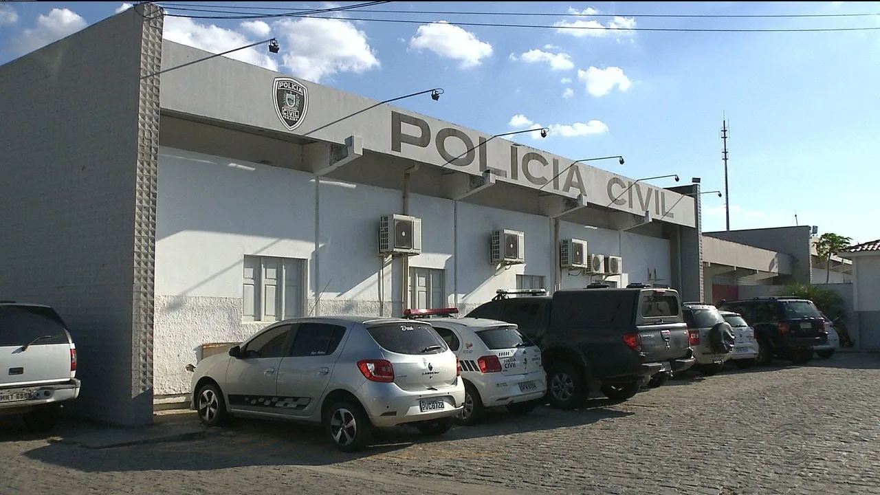 Homem é preso suspeito de matar motociclista após perseguição motivada por briga de trânsito em Campina Grande