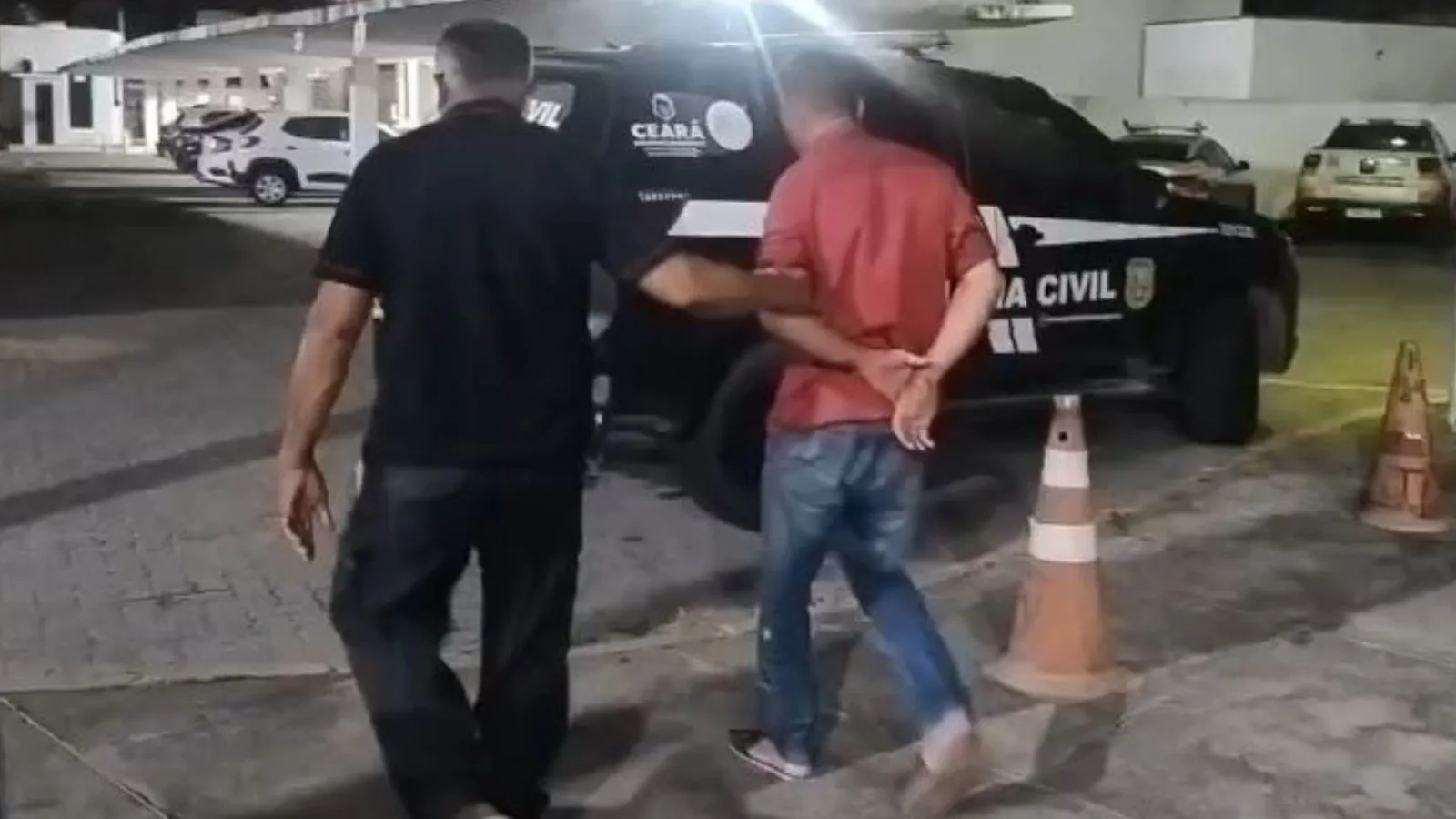 Homem é preso por ameaça, perseguição e violência psicológica no Ceará
