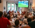 A importância dos pubs para a vida social no Reino Unido
