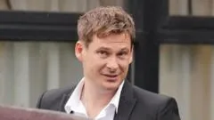 Cantor Lee Ryan do Blue tem apelação por agressão em voo negada