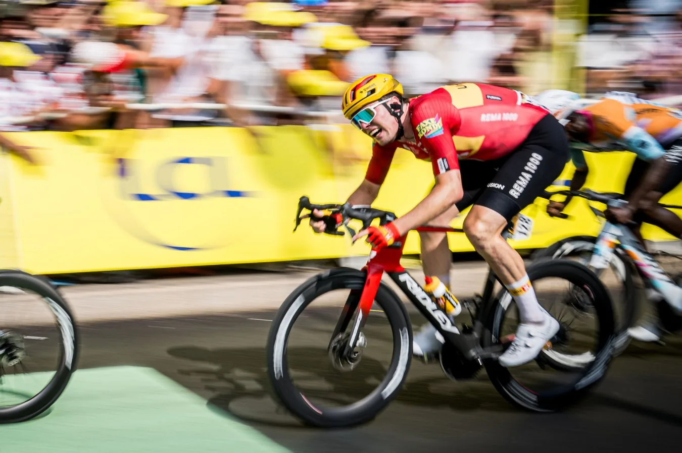 Atletas de elite adotam treinamento para competir em calor extremo