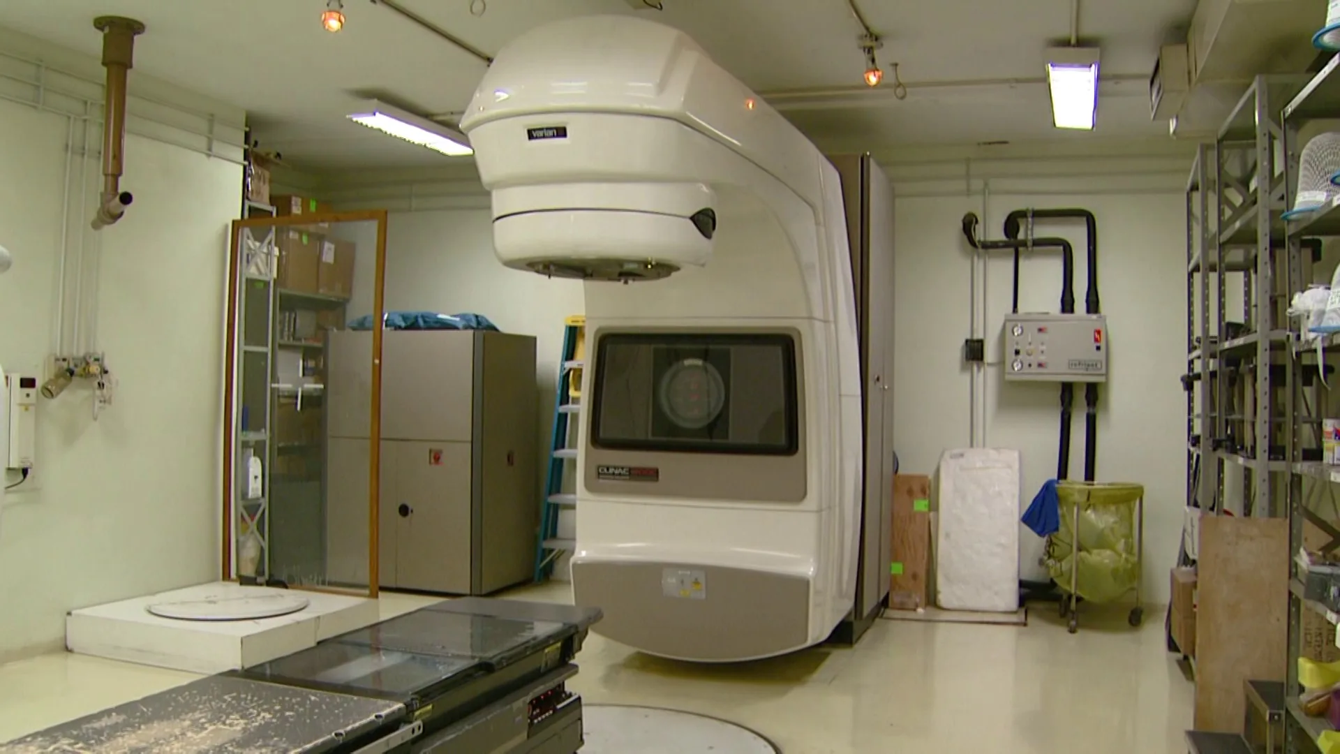 Aparelho de radioterapia quebra e atrasa tratamento de pacientes com câncer no HC da Unicamp, em Campinas