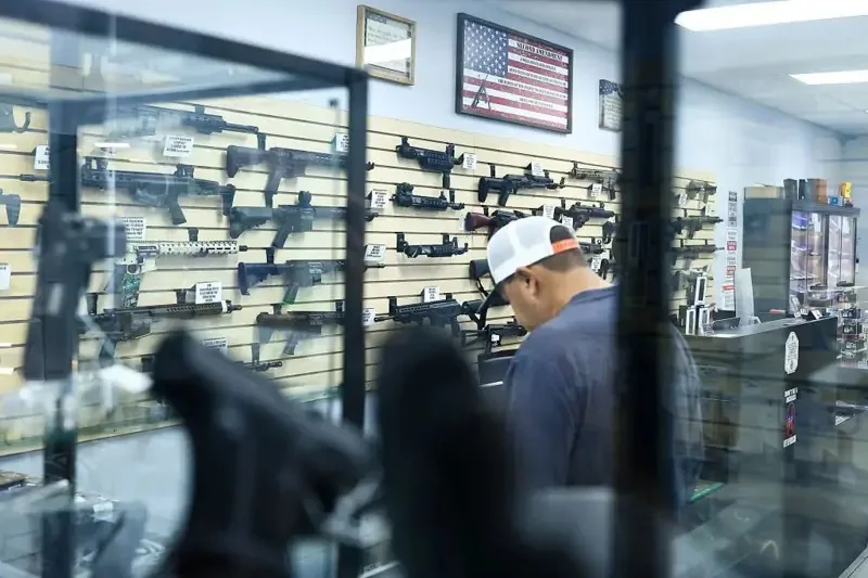 Mudanças na regulamentação de armas nos EUA podem impactar Brasil