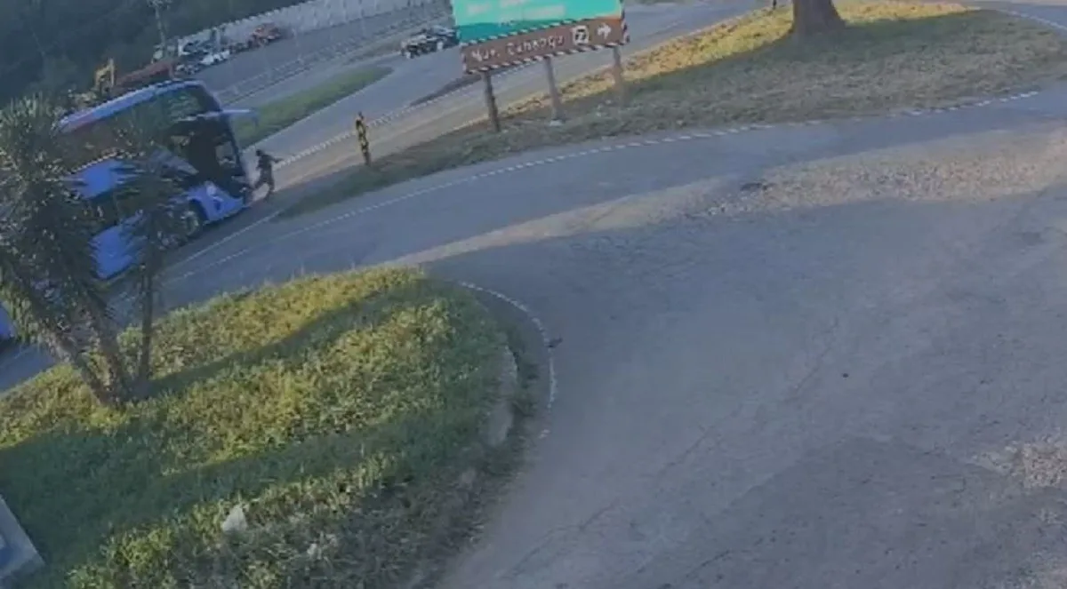 Pedestre é atropelado por ônibus na BR-040 em Santos Dumont