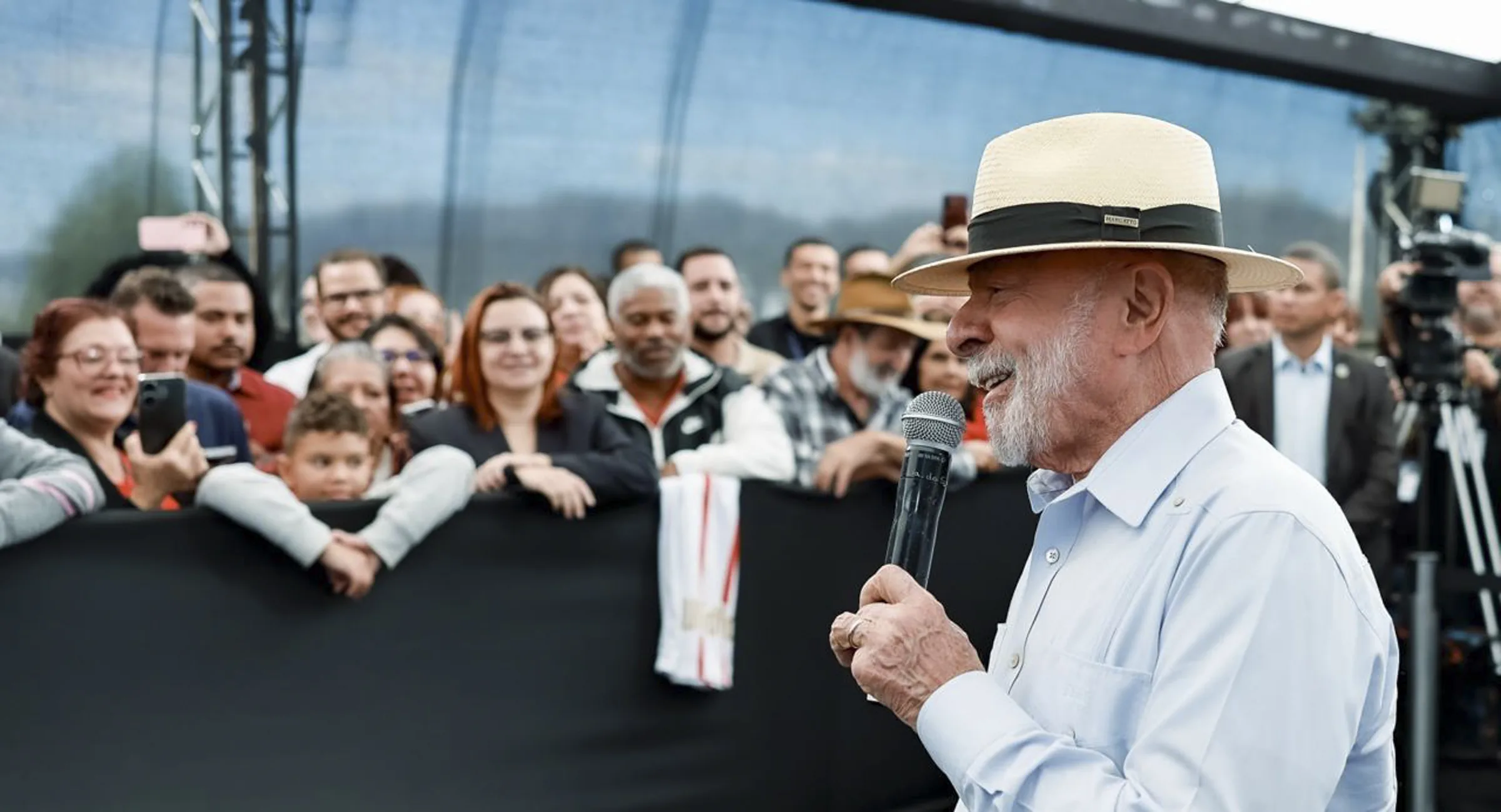 Percepção de melhora da economia explica melhora na avaliação do governo Lula, indica Quaest