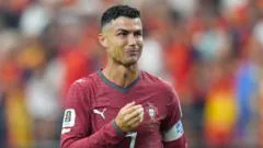 Cristiano Ronaldo encerra carreira na Copa do Mundo em lágrimas após derrota de Portugal