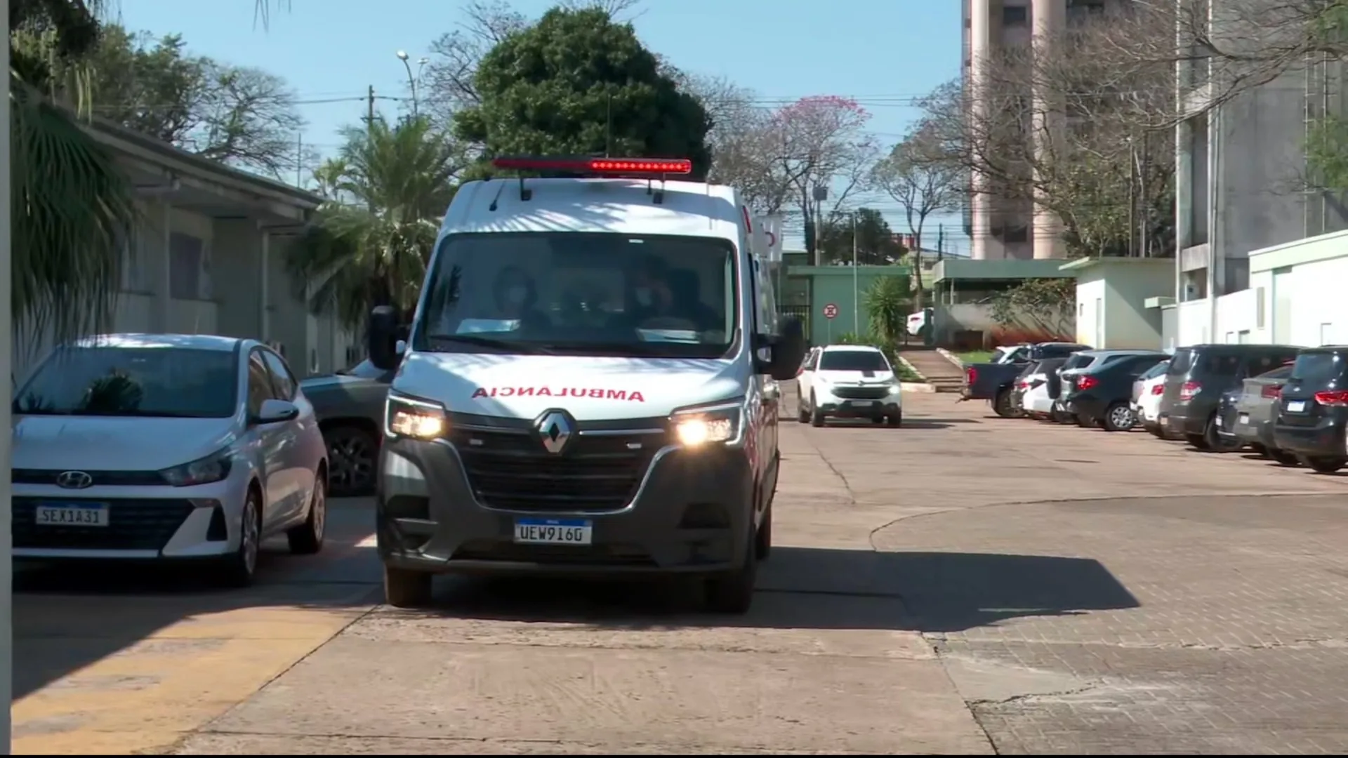 Barco vira nas Cataratas do Iguaçu e turista holandês morre