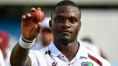 West Indies vence Paquistão e dedica triunfo a Sobers