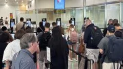 Ryanair alerta para 'caos nas filas' devido ao novo sistema de fronteira da UE