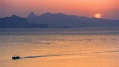 Piratas sequestram petroleiro no Golfo de Aden, perto do Iémen