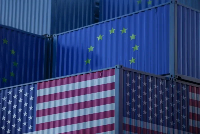 UE cobra que EUA cumpram acordo comercial após novas tarifas de Trump