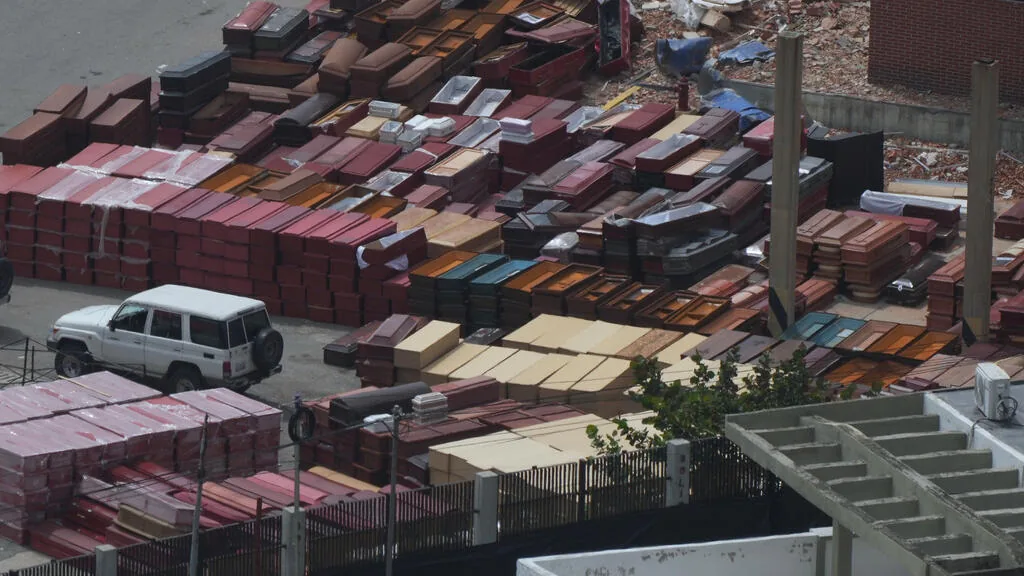 Número de mortos pelos terremotos na Venezuela sobe para quase 3.000