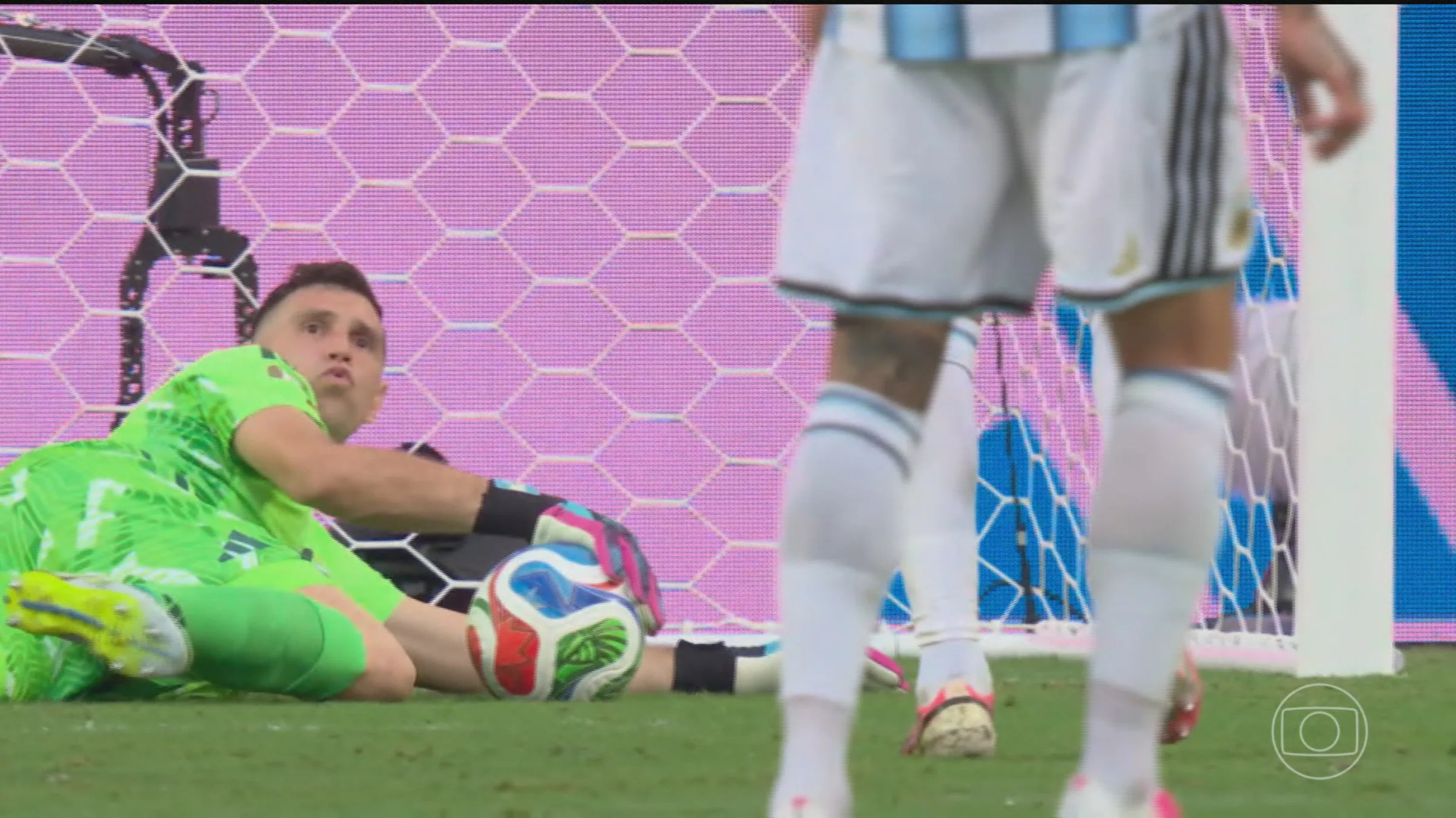 Experiência de Dibu Martínez é crucial para a Argentina em finais