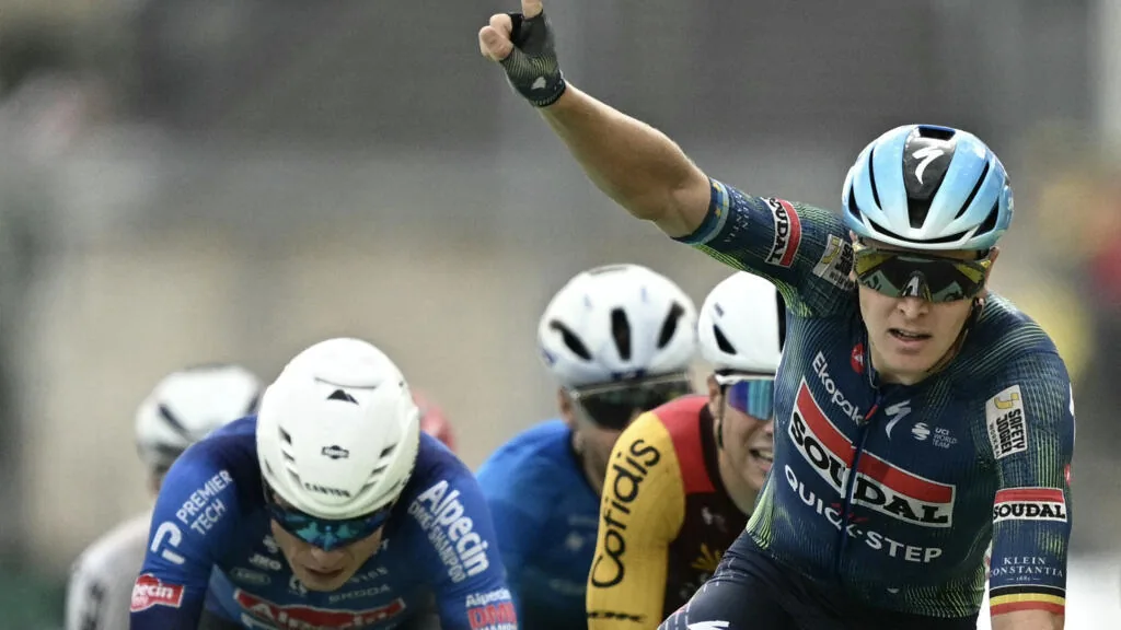 Merlier se destaca novamente no Tour de France; Pogacar mantém a liderança