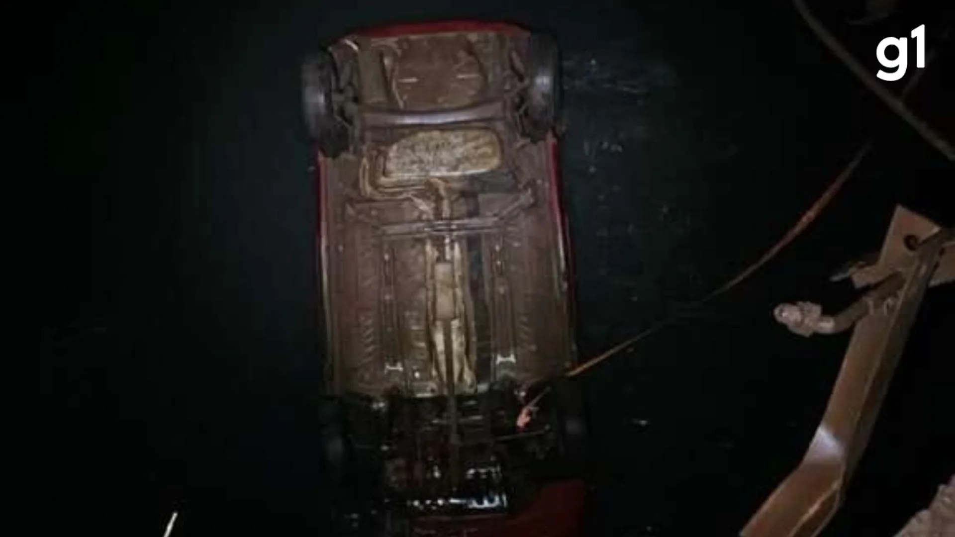 Homem morre após carro cair de ponte no RS