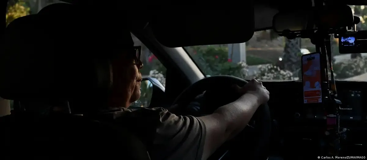 Vítimas de violência doméstica usam apps de transporte como alternativa de renda