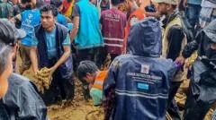Deslizamento de terra em escola para meninas em Bangladesh deixa oito mortos