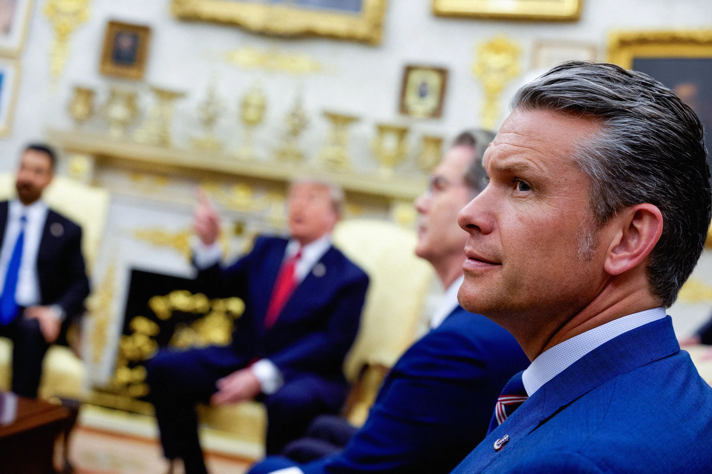 Plano de Hegseth para Exército dos EUA Suscita Críticas