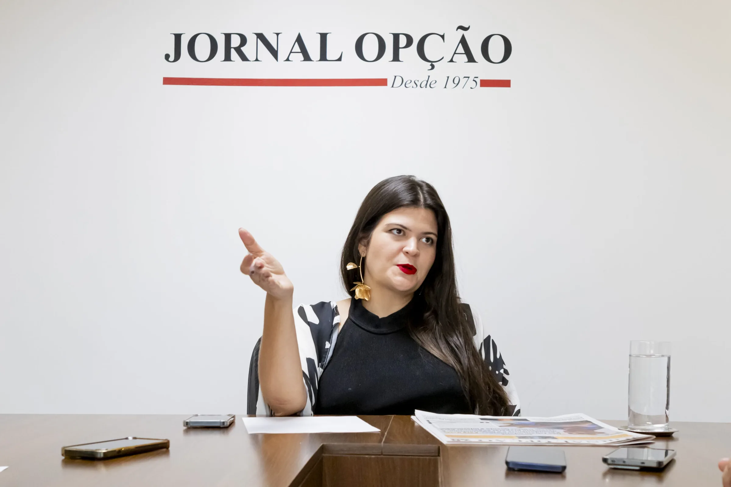 Aava Santiago planeja recorrer ao TSE após cassação no TRE