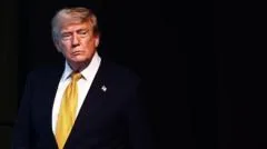 Recuo de Trump sobre tarifas no Hormuz indica dificuldades para encerrar guerra com o Irã