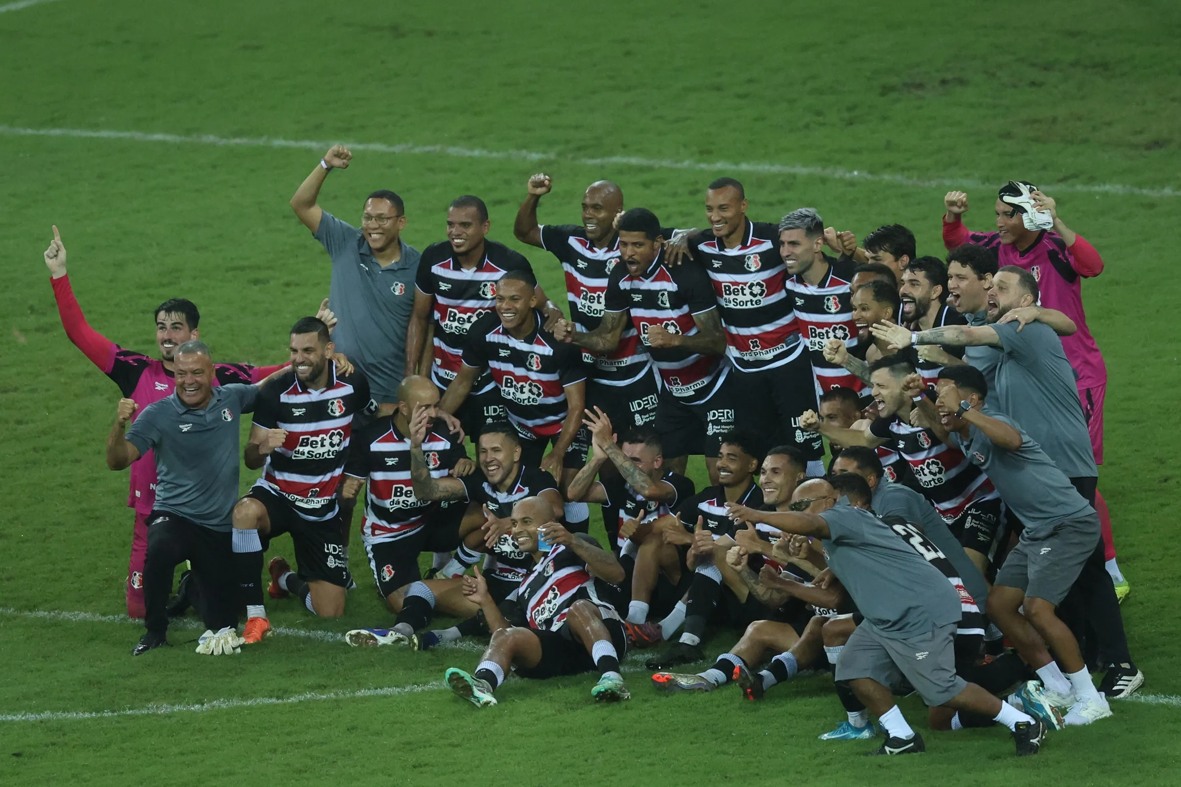 Santa Cruz vence Ituano e se afirma como candidato à classificação