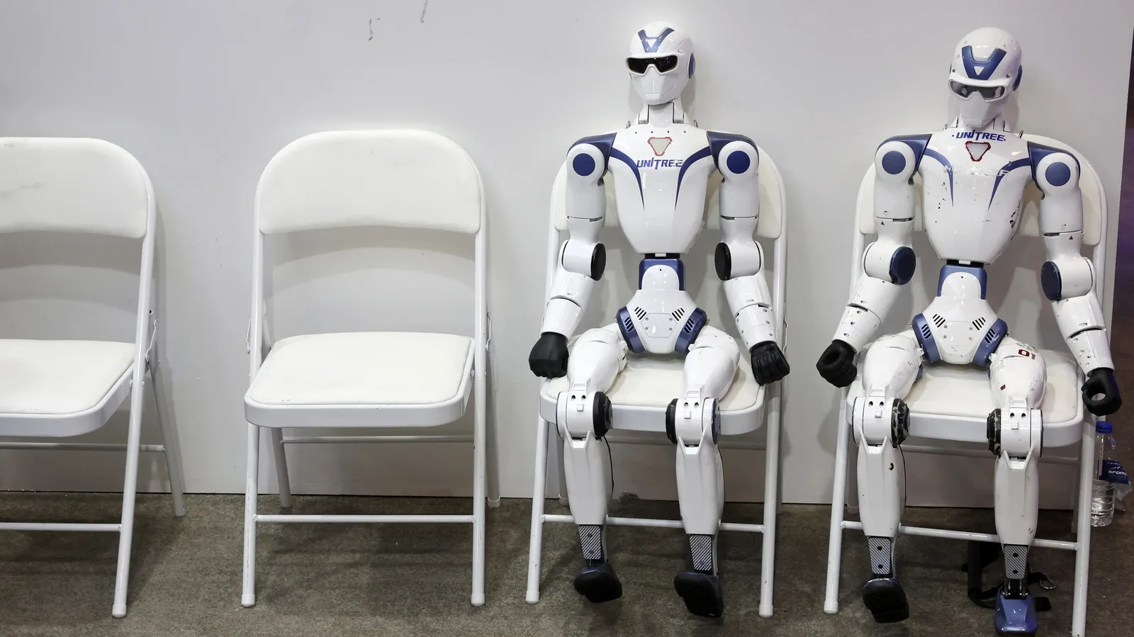 Estados Unidos proíbe robôs humanoides e inversores de potência estrangeiros