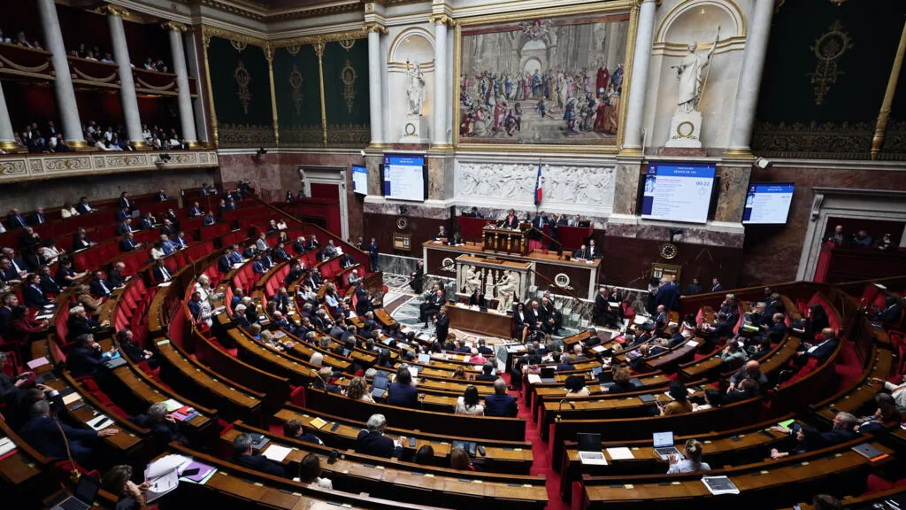 França se aproxima da aprovação da lei sobre morte assistida após anos de debate