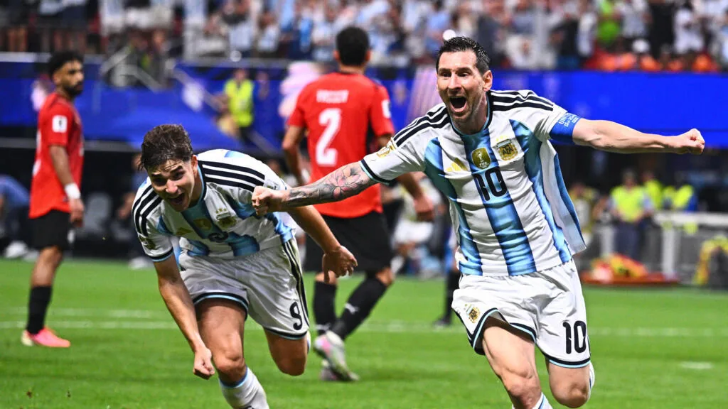 Copa do Mundo: Argentina de Messi realiza virada milagrosa contra o Egito