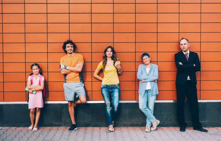 Três em cada quatro americanos não têm riqueza suficiente para prosperar, revela estudo