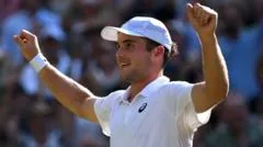 Arthur Fery surpreende e avança às semifinais de Wimbledon