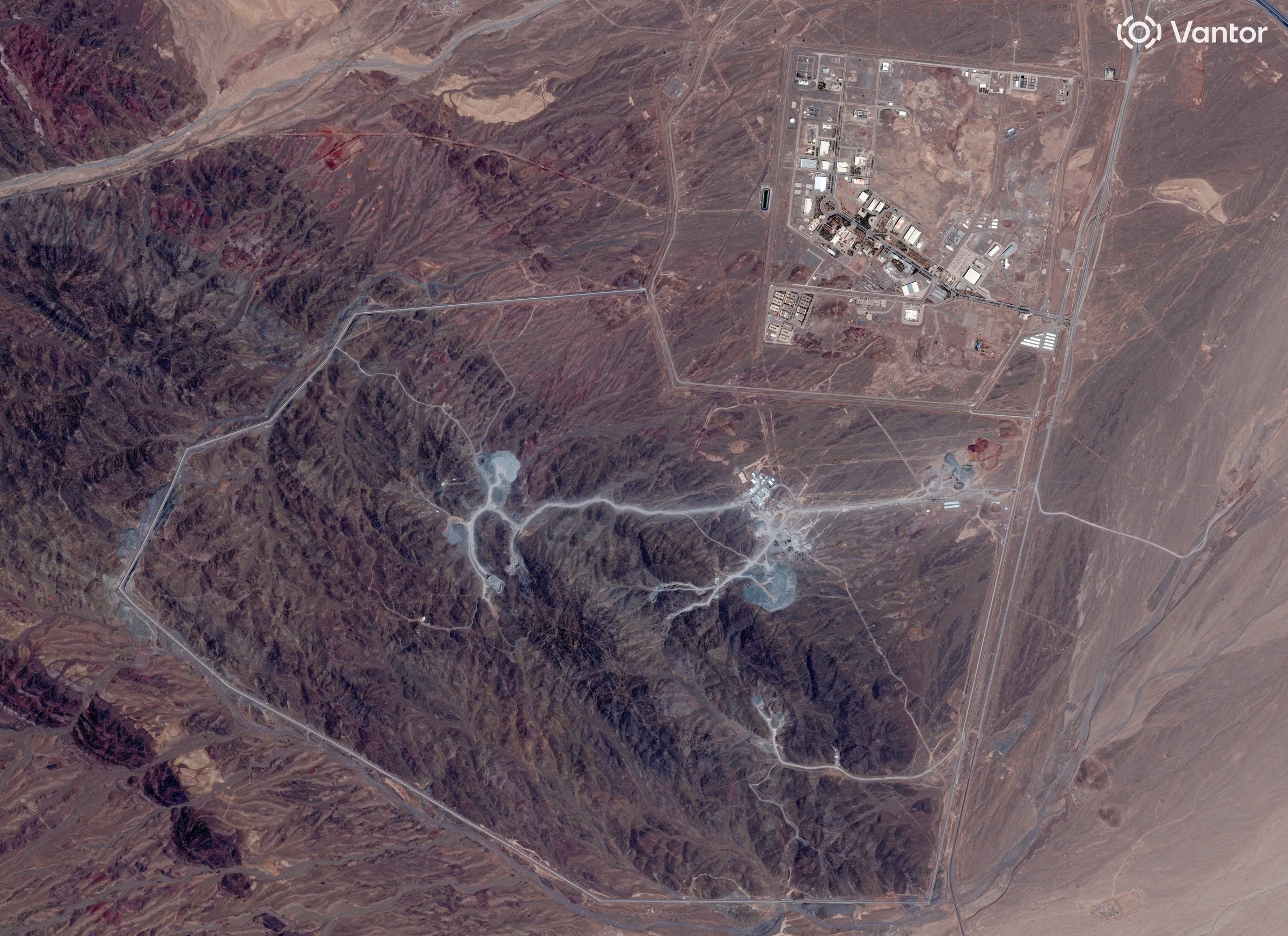 Trump planeja ataque a montanha iraniana que abriga programa nuclear