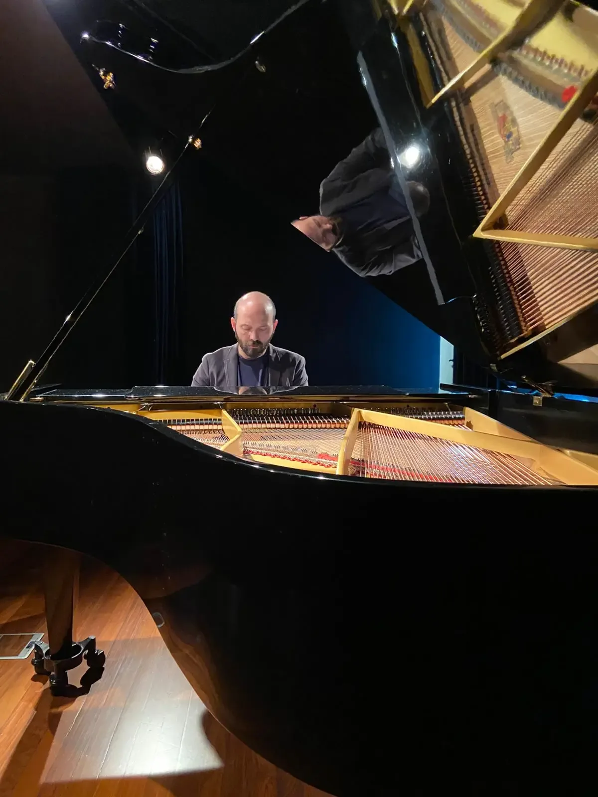 Paulo Meirelles apresenta recital gratuito em Goiânia com obras de Chopin e Almeida Prado