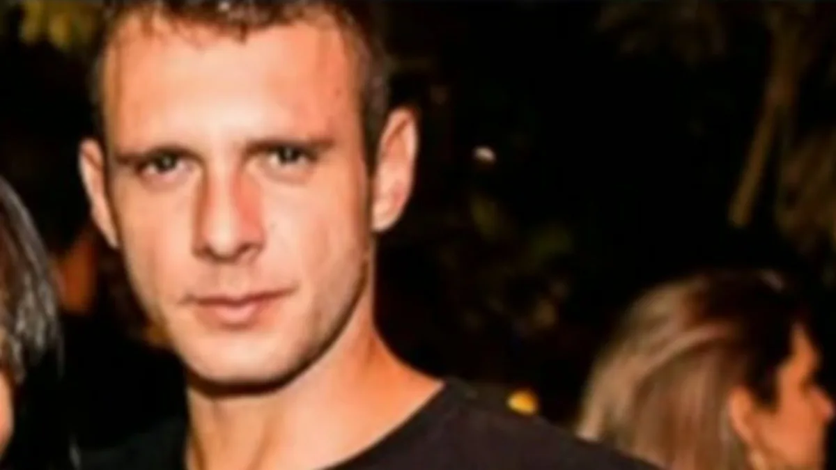 Homem é julgado por espancar a mãe até a morte no Rio