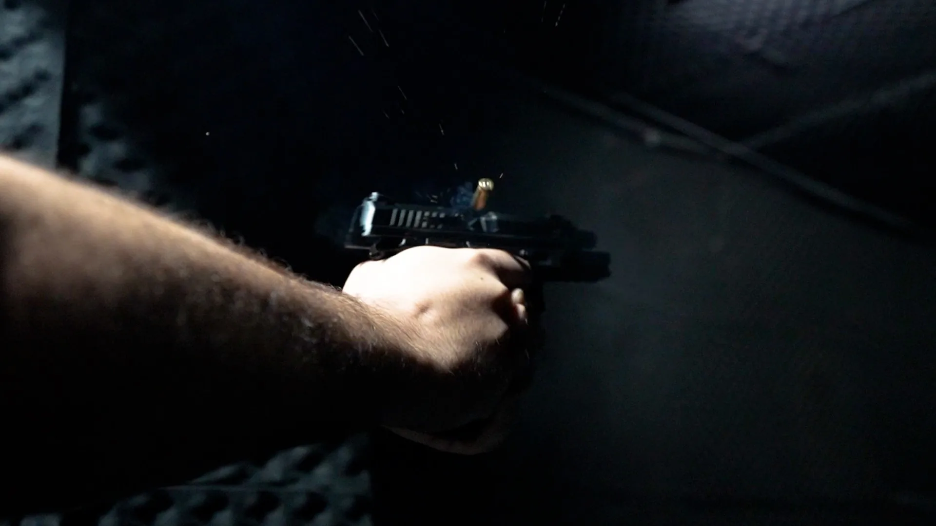 Três em cada dez armas de CACs têm registros vencidos, revela Anuário da Segurança