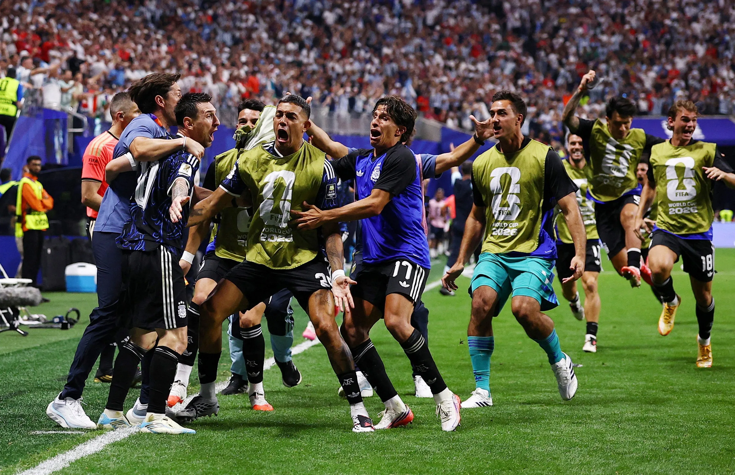 Internautas brasileiros reagem à virada da Argentina sobre a Inglaterra na Copa do Mundo