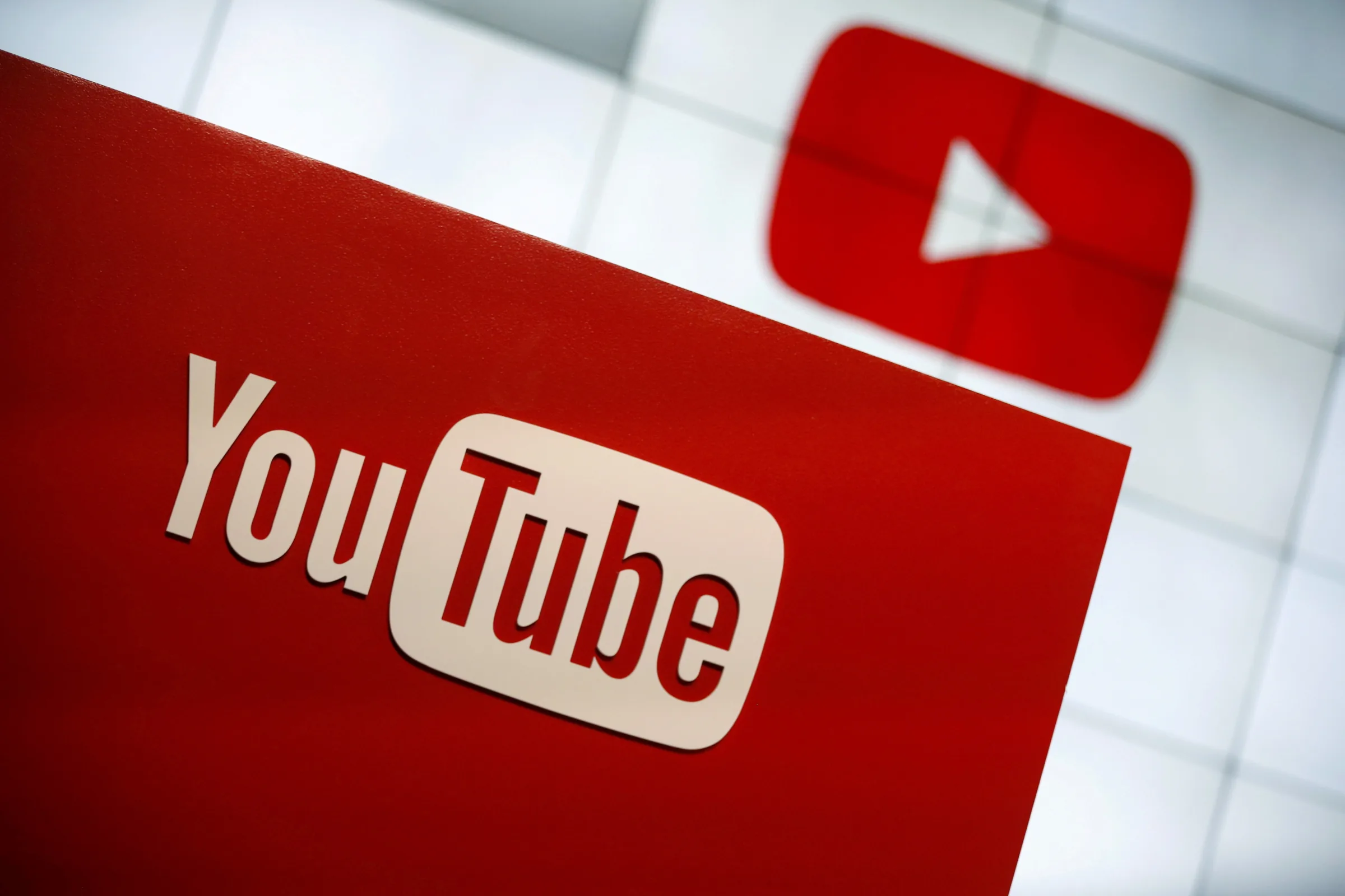AGU notifica Google sobre perfis do YouTube que promovem apostas ilegais