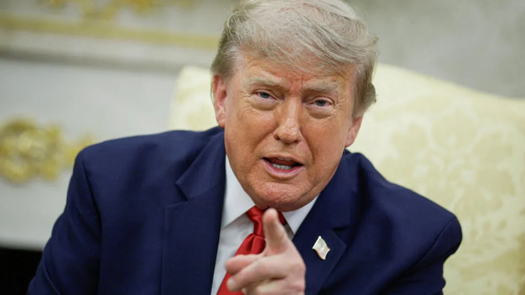 Trump anuncia liberação de cidadã americana detida pelo Irã