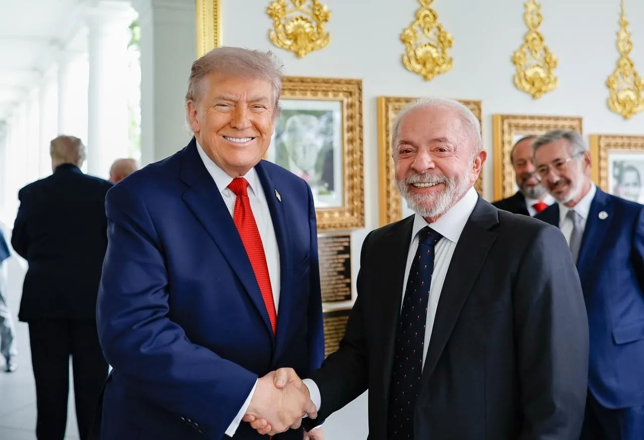 Lula propõe 'guerra da verdade' contra Trump após nova tarifa