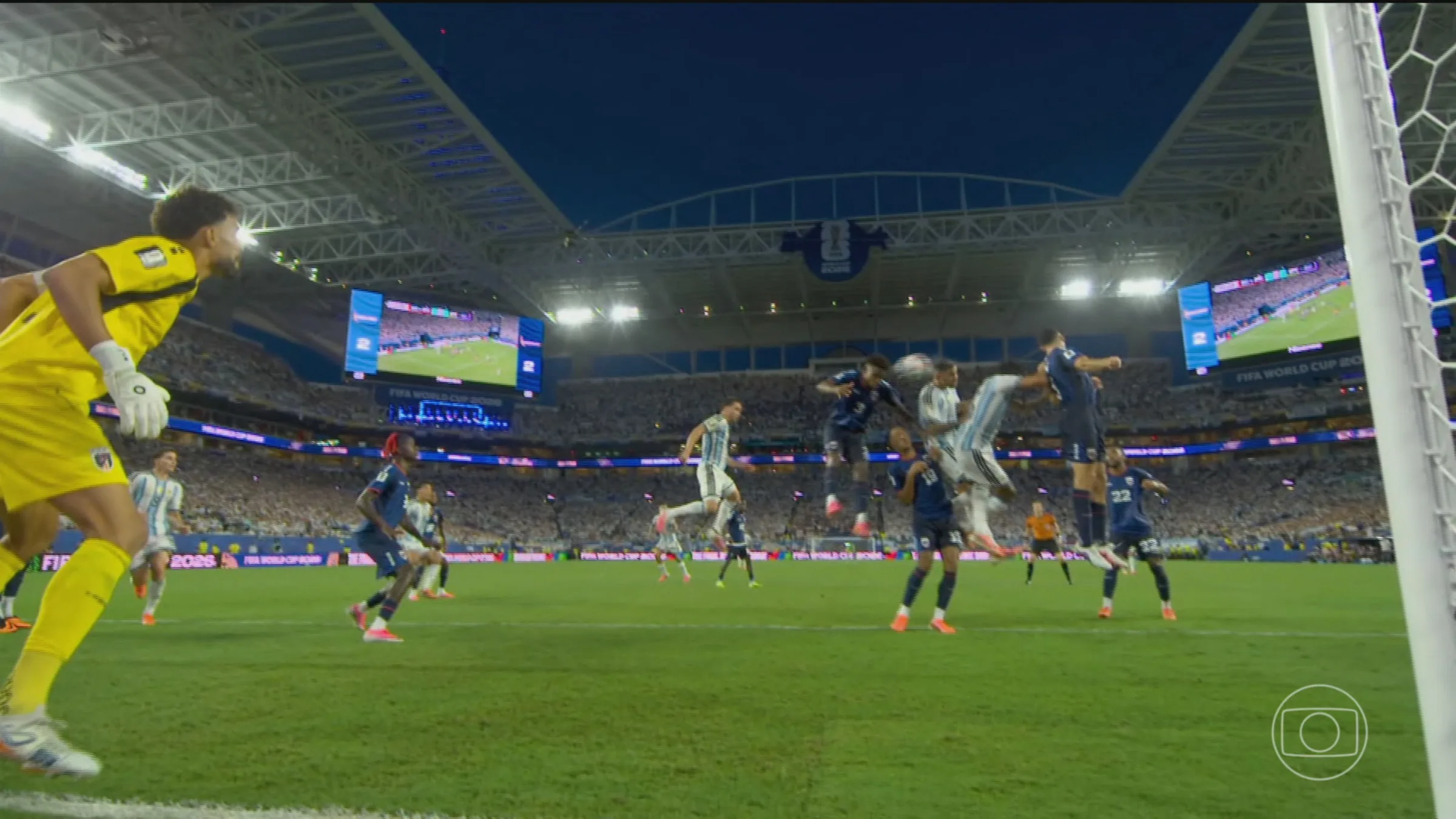 Argentina e Egito avançam às oitavas de final da Copa do Mundo