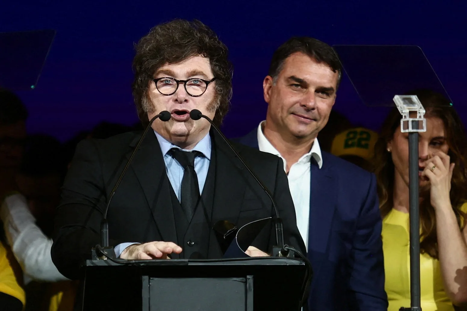 Ministro se reúne com embaixador após declarações de Milei