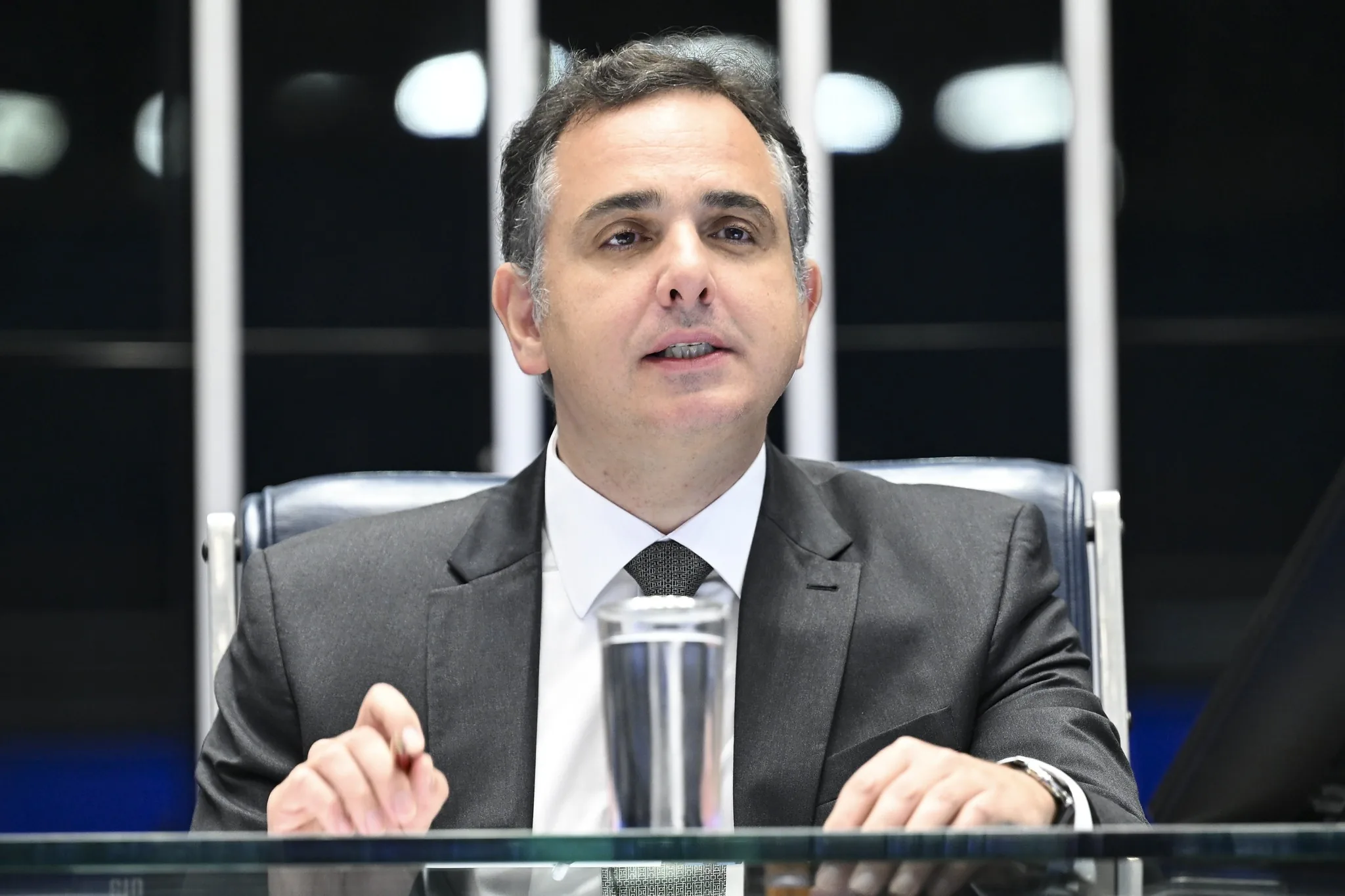 PF afirma que Pacheco se reuniu com investigado sobre INSS; senador nega