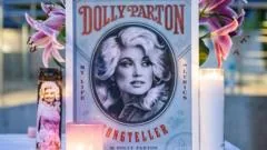 Dolly Parton falece aos 80; sepultada ao lado do marido em Nashville