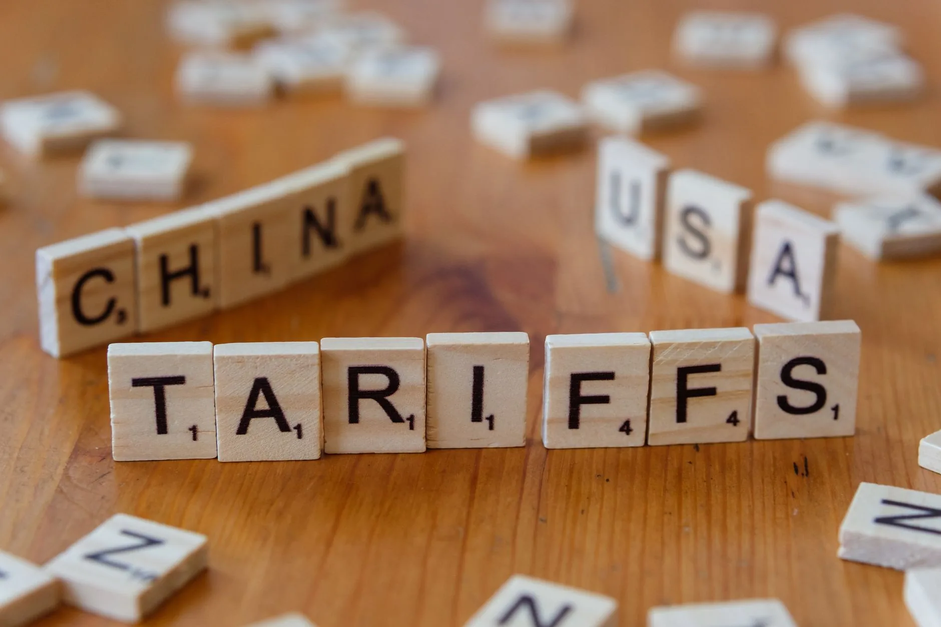 Limite de tarifas canadenses se aproxima com negociações em trânsito