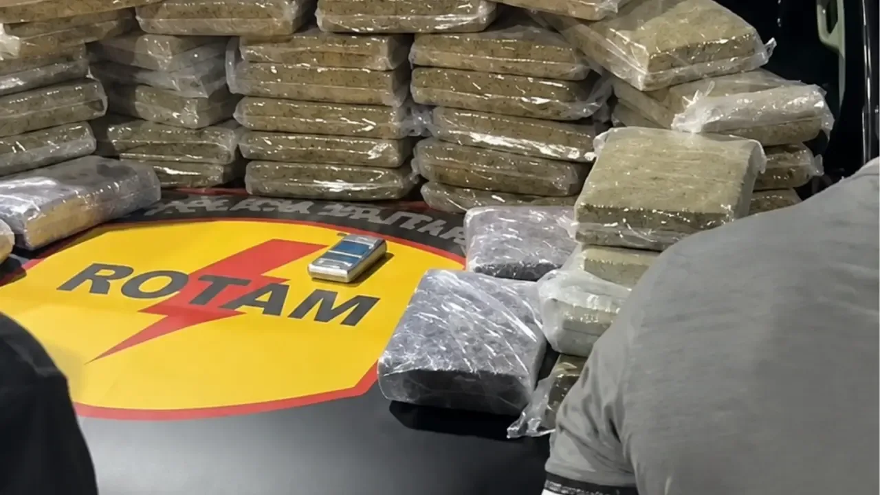 Morador de condomínio de luxo é preso com 50 kg de “supermaconha” em Goiânia