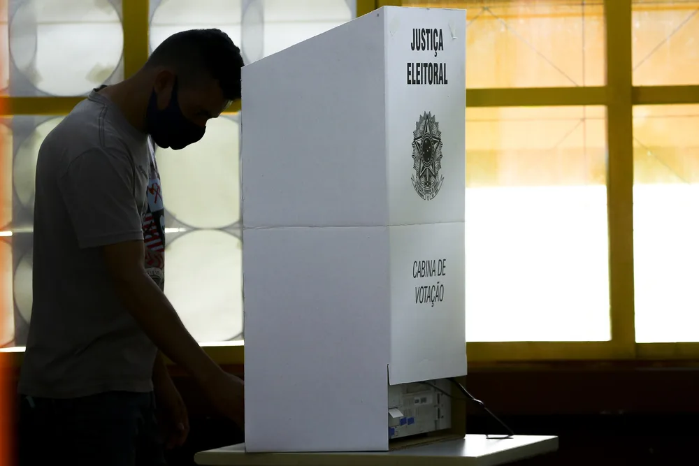 Local de votação pode mudar nas eleições de 2026; saiba como consultar