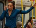 The Runner: Ação familiar e performances limitadas em thriller de Amazon